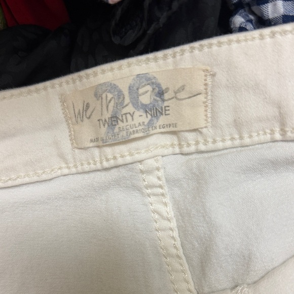 Free People Float on Jeans - Picture 2 of 3